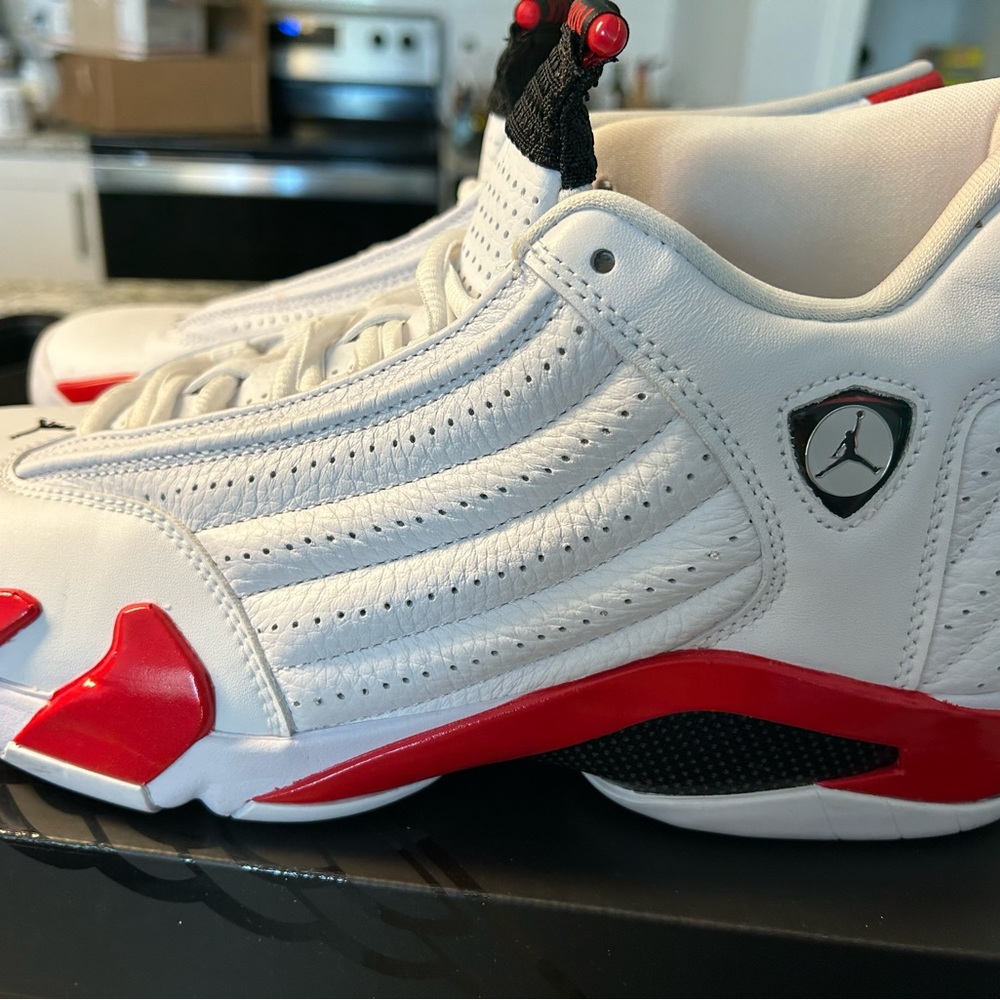 Brand new never worn Air Jordans size 11